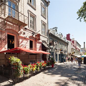 AUBERGE PLACE D'ARMES