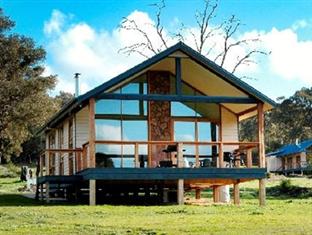 Trovalia Yering Gorge Cottages