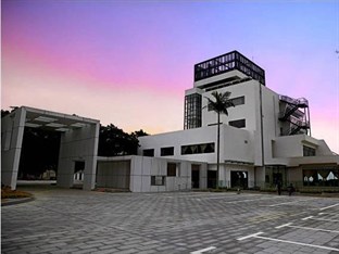 SHENZHEN XICHONG YUERONGWAN GONGREN VILLA