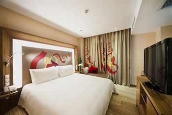 NOVOTEL DOWNTOWN