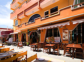 Hotel  BUCANEROS