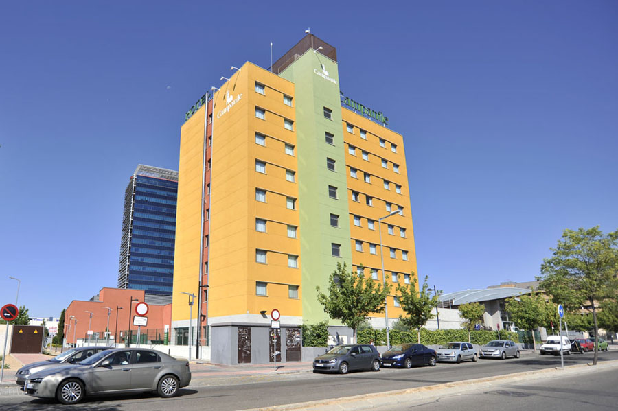 CAMPANILE MADRID ALCALA DE HENARES - Hotel cerca del Campo de Golf Base Aérea de Torrejón