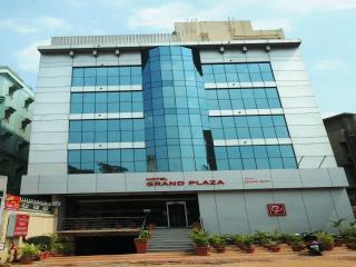 GRAND PLAZA