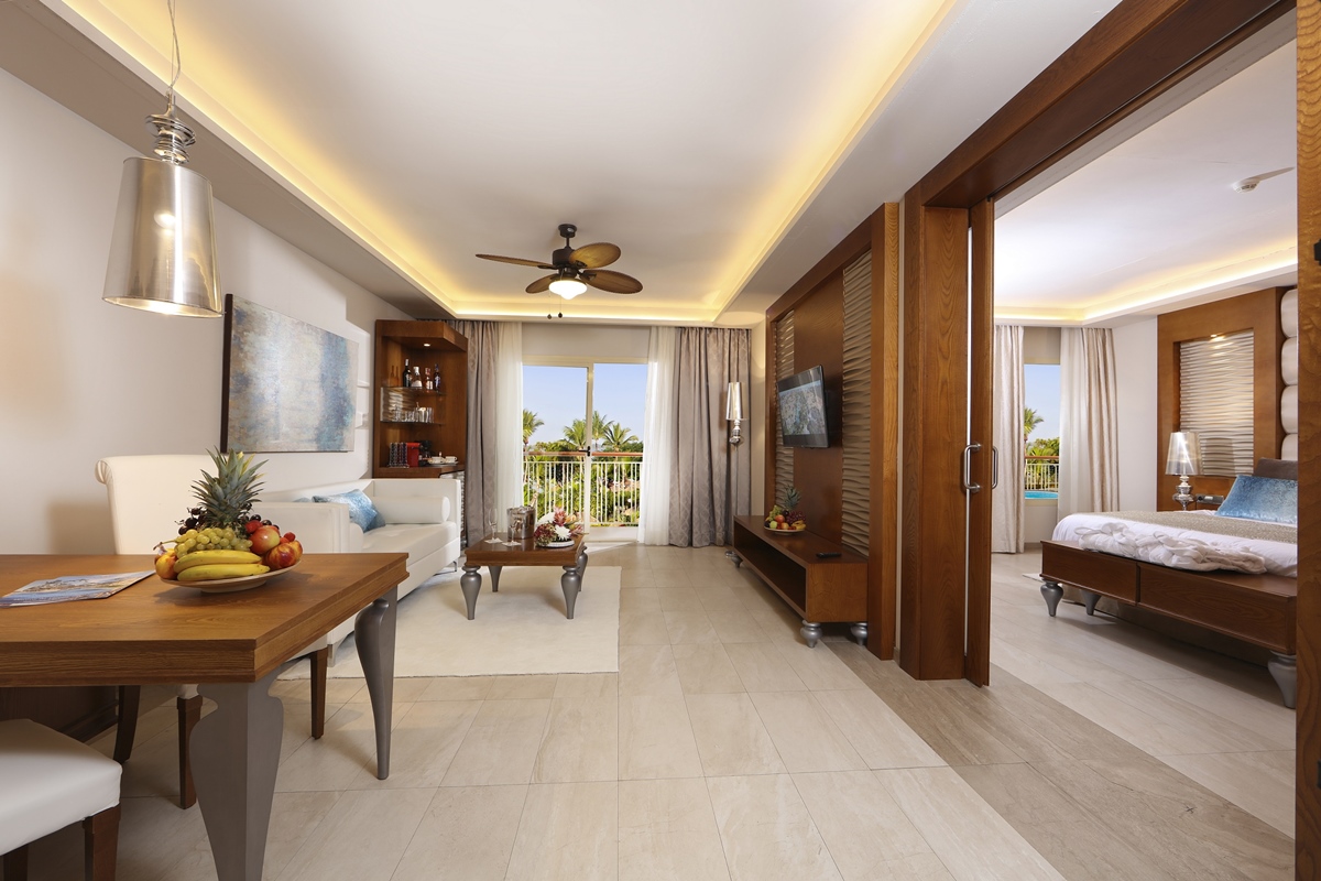 MAJESTIC MIRAGE PUNTA CANA - ALL SUITES - ALL INCLUSIVE