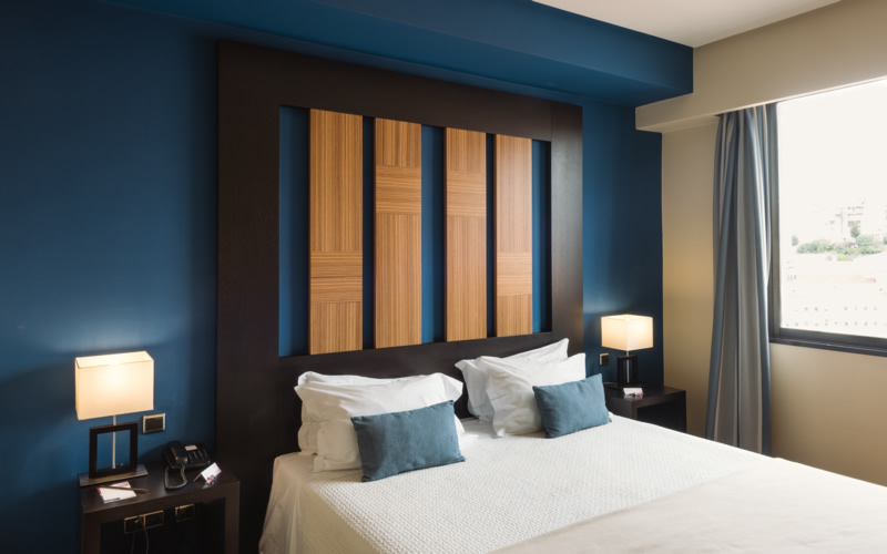 room photo
