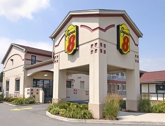 SUPER 8 MOTEL - GUELPH KITCHENER WATERLOO  AREA