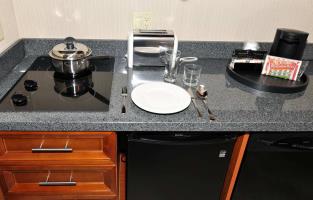 HAMPTON INN SUITES BY HILTON BRANTFORD ONTARIO C