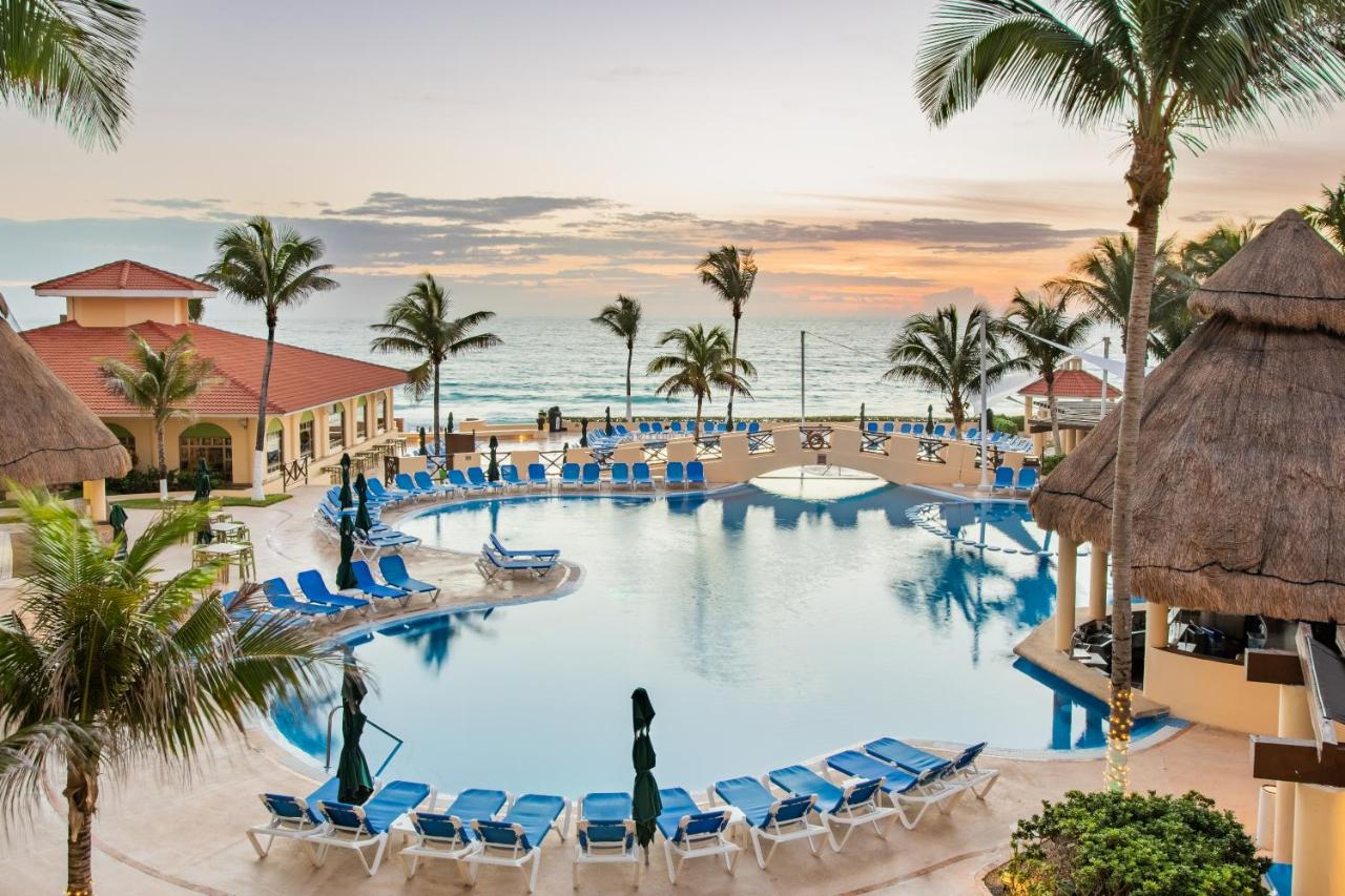 GR SOLARIS CANCUN