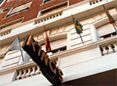 hotel-img