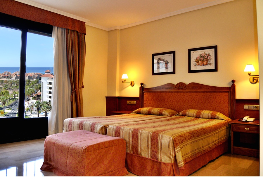 HOTEL ZENTRAL CENTER - ADULTS ONLY - Hotel cerca del Amarilla Golf & Country Club