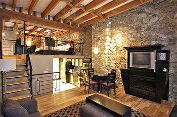 LOFTS DU VIEUX-PORT