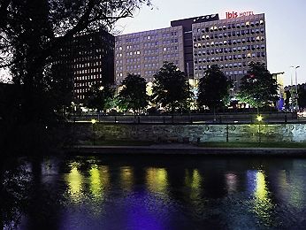 IBIS STRASBOURG CENTRE HALLES