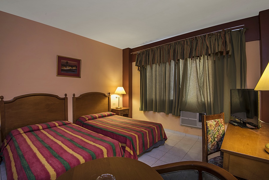 HOTEL VEDADO