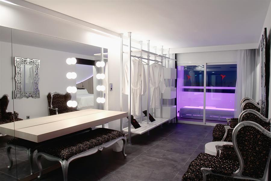 The Unexpected Ibiza Hotel - Adults Only - Formerly Ushuaïa Tower - Hotel cerca del Aeropuerto de Ibiza San José