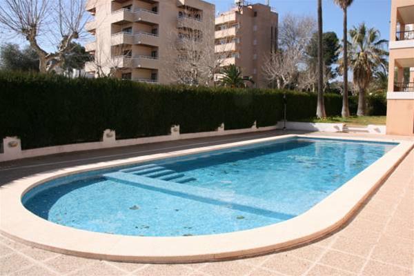 APARTAMENTOS S'OLIVERA