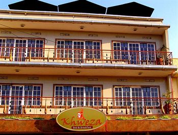 KHWEZA BED & BREAKFAST