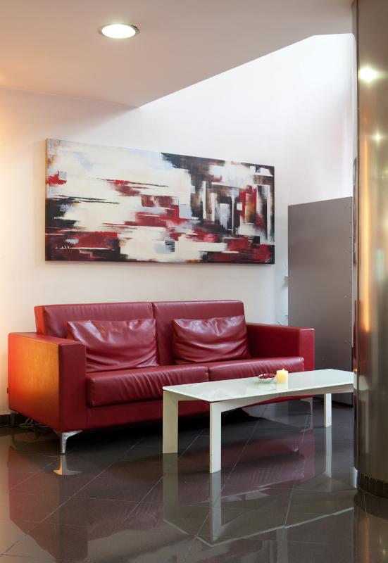 HOTEL MEDICIS