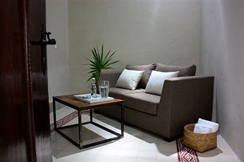 THE DIPLOMAT BOUTIQUE HOTEL