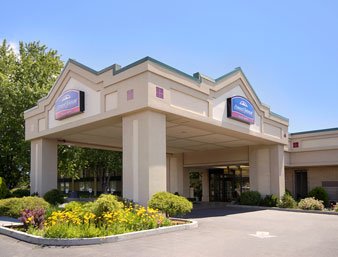 HOWARD JOHNSON PLAZA