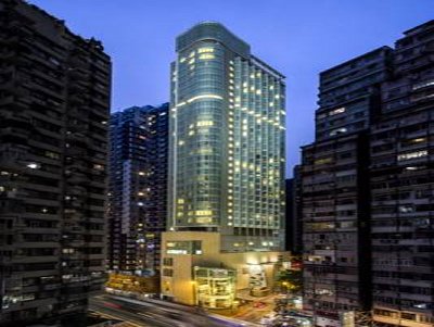 L'HOTEL CAUSEWAY
