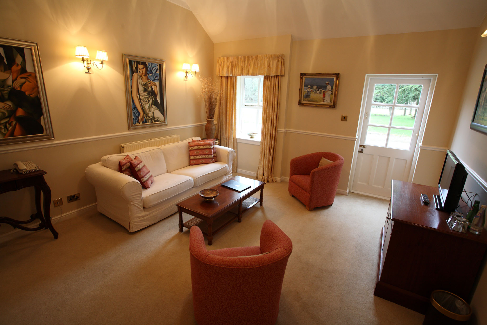 MELVILLE CASTLE