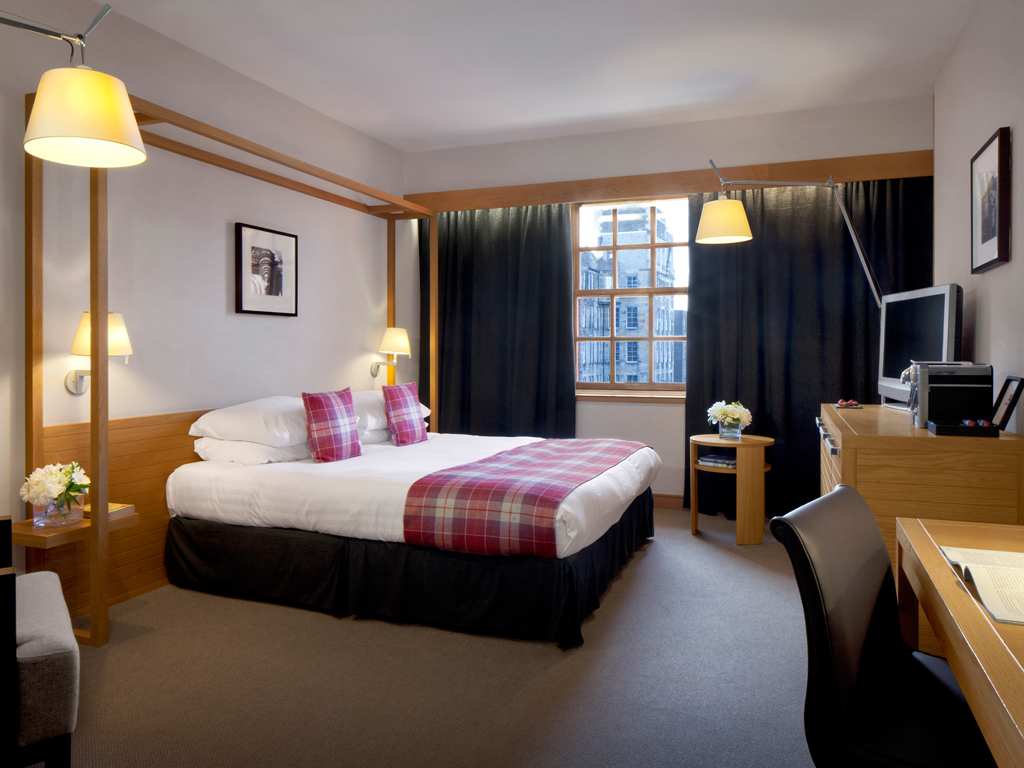 RADISSON BLU HOTEL EDINBURGH