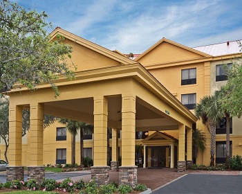 Hotel LA QUINTA INN AND SUITES BONITA SPRINGS