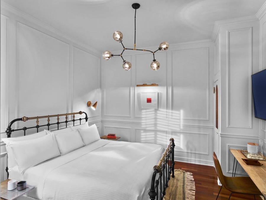 room photo
