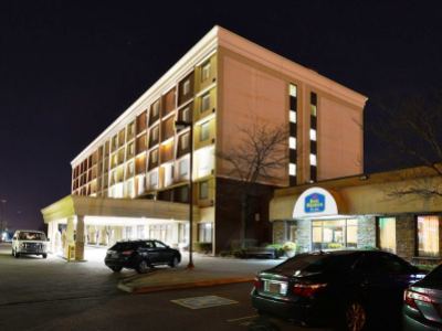 BEST WESTERN PLUS TORONTO AIRPORT