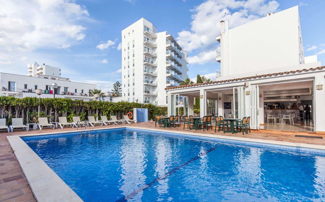 BLUE SEA CALA MILLOR