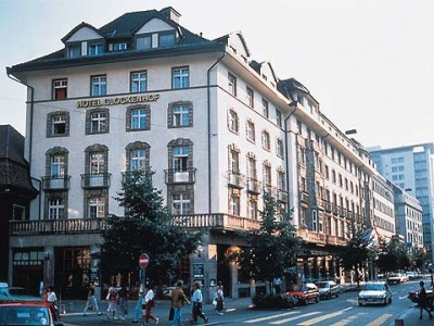 GLOCKENHOF (SUPERIOR)
