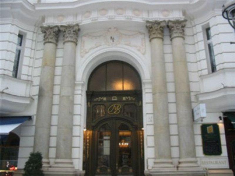 PENSION SAVOY