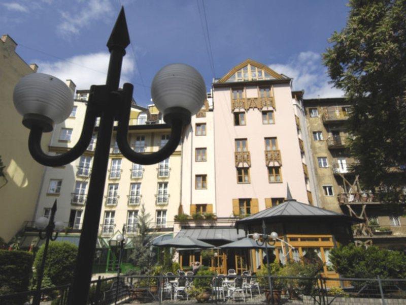CORVIN HOTEL BUDAPEST SISSI WING