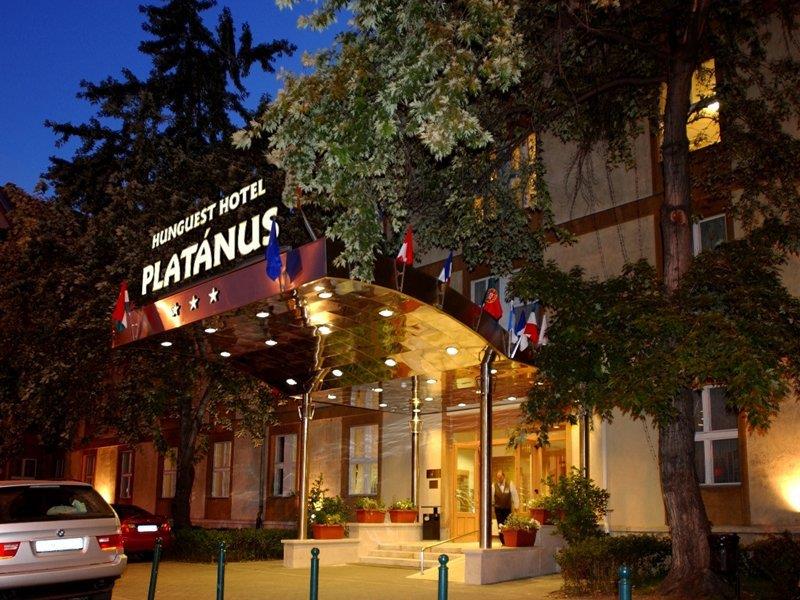 HUNGUEST HOTEL PLATANUS