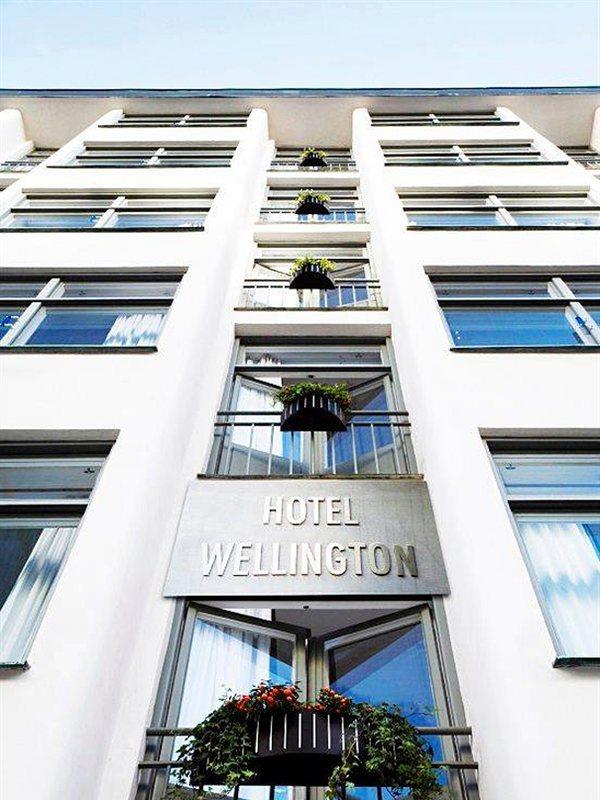 CLARION COLLECTION HOTEL WELLINGTON