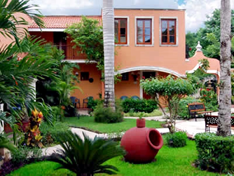 HACIENDA SAN MIGUEL HOTEL & SUITES