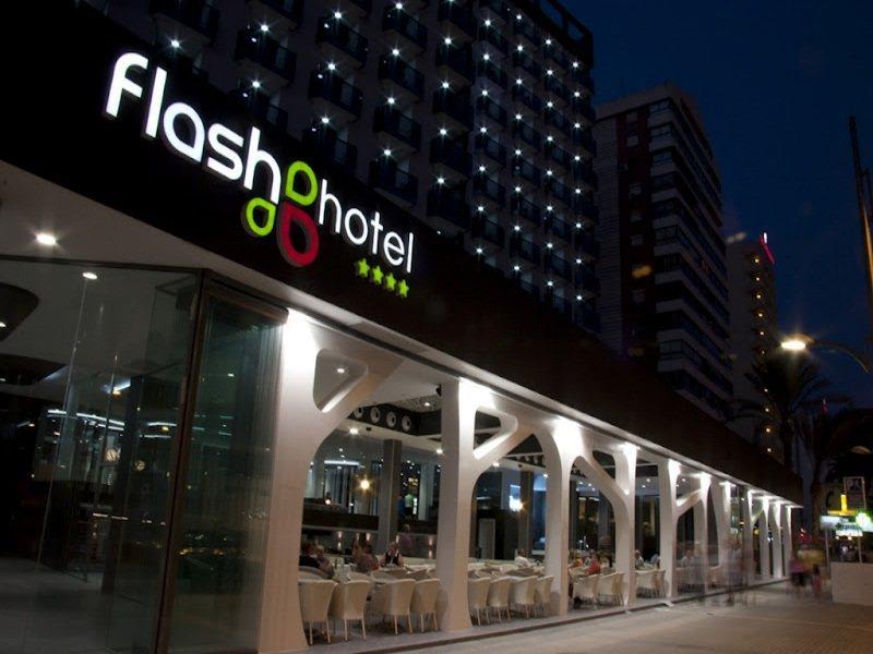 FLASH HOTEL (ADULTS ONLY)