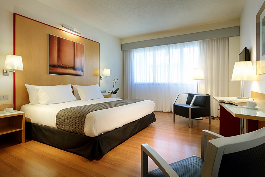 room photo