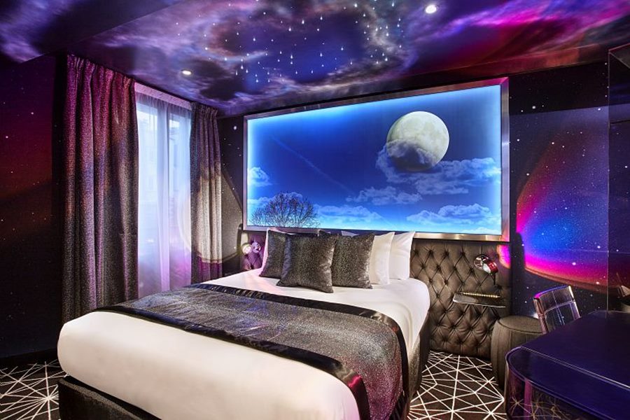 room photo