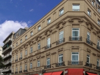 hotel-img