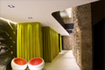 BARCELONA HOUSE