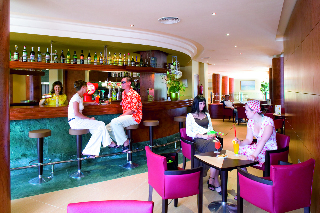HOTEL CLUB CALA MARSAL - Hotel cerca del Club de Golf Vall D'Or