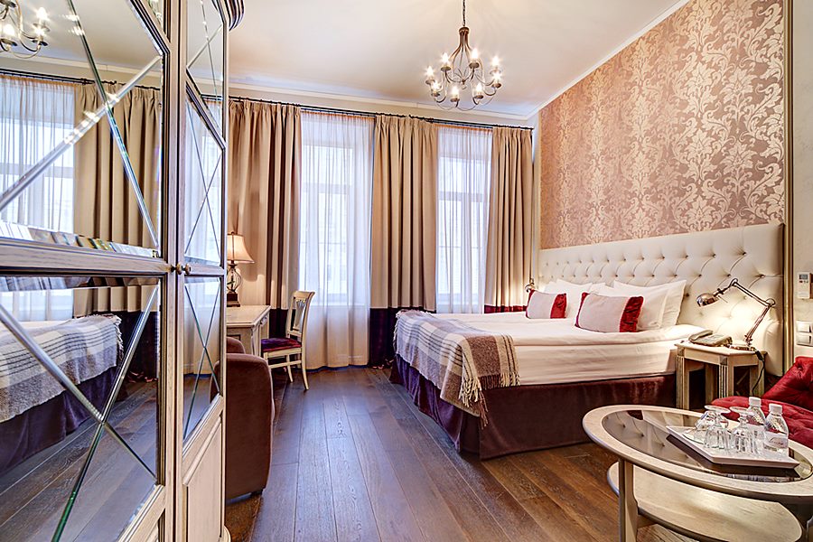 PUSHKA INN