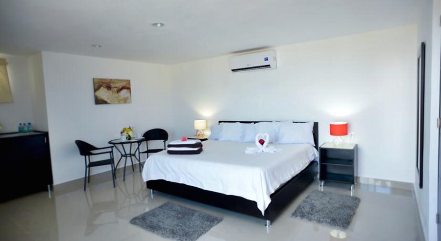 SUNRISE 42 SUITES