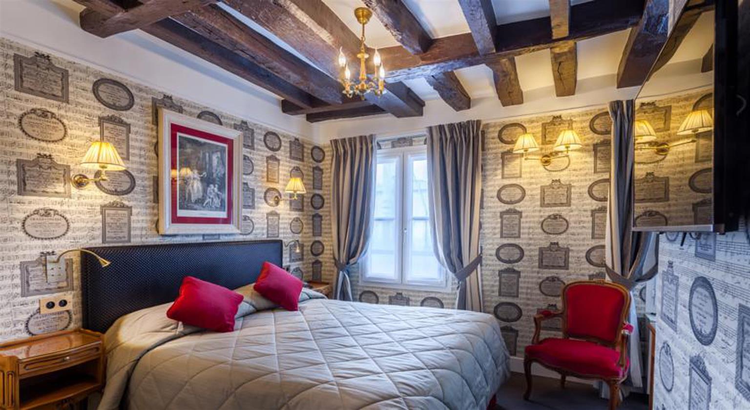 BEST WESTERN GRAND HOTEL DE L'UNIVERS