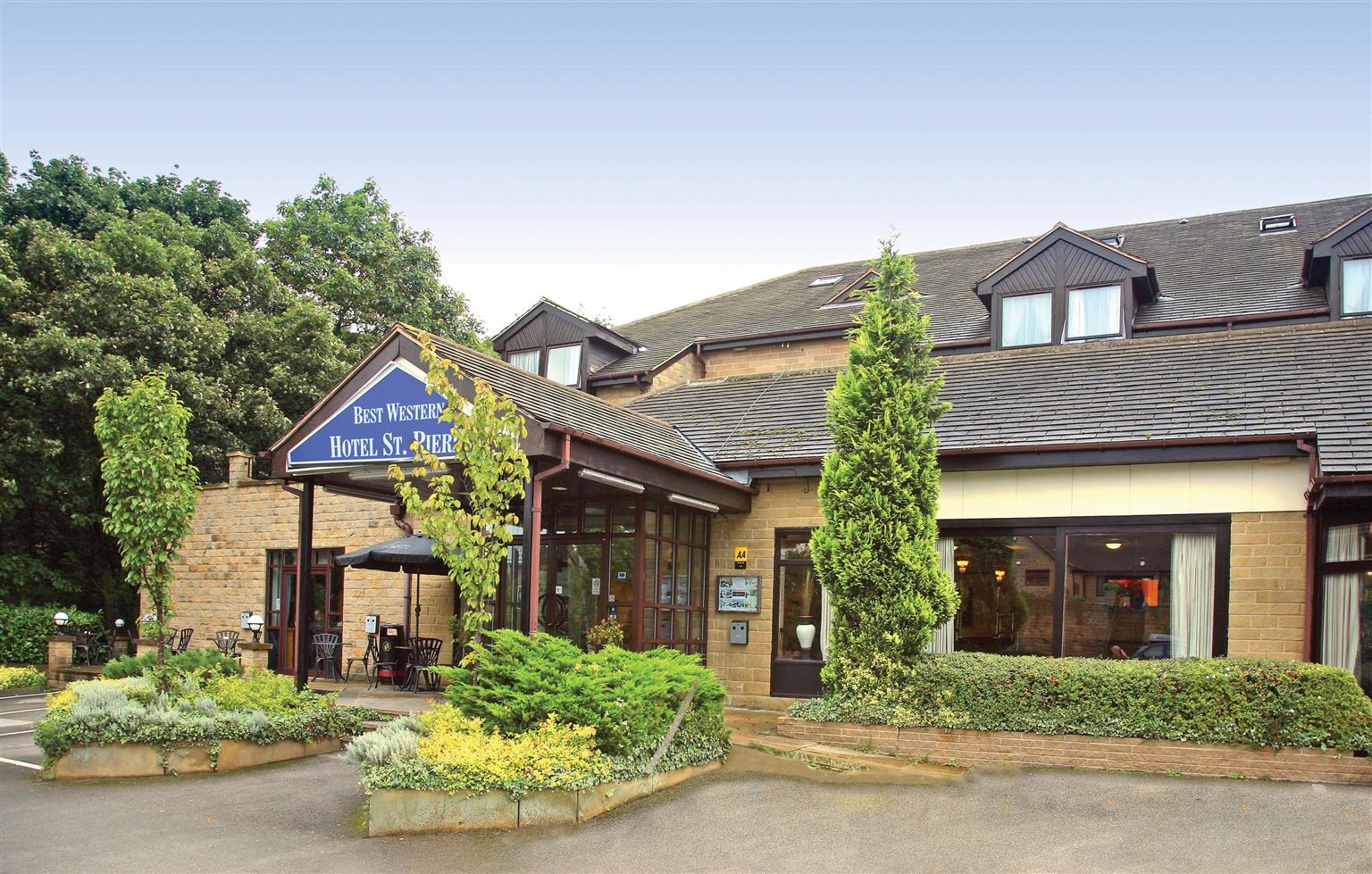 BEST WESTERN WAKEFIELD HOTEL ST PIERRE