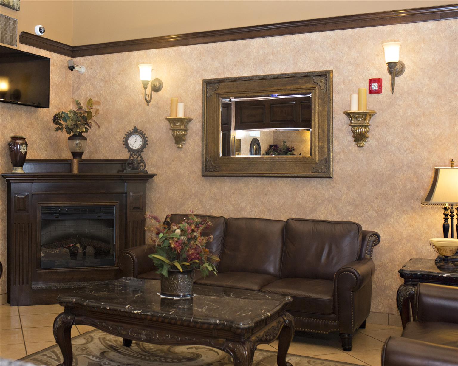 BEST WESTERN PLUS FREDERICTON HOTEL & SUITES