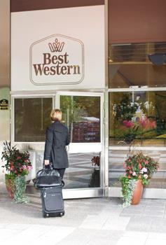 BEST WESTERN NYA STAR