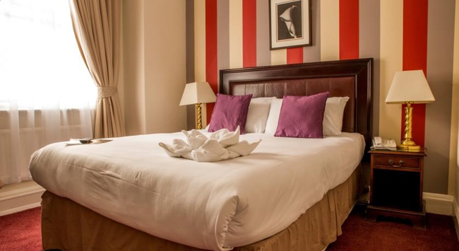 QUALITY HOTEL - STOKE ON TRENT