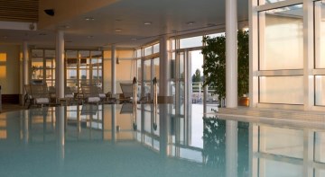 VICHY CÉLESTINS SPA HÔTEL (VICHY SPA HÔTEL)